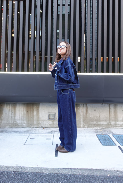 ホワイトボタンデニムJK